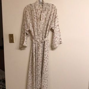 Full Length Robe. Flowered. Size S
